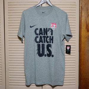 Nike Men's Team USA Soccer World Cup Edition